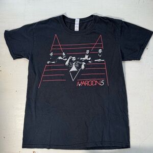 Maroon 5 Concert Tour Band T-Shirt 2013 Unisex Size M